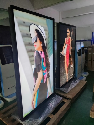 Full Screen Floor Staande Reclame Touch Screen Kiosk met 60000 uur levensduur